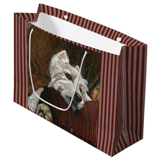 Lounging Westie auf Sofa Große Geschenktüte (Vorderseite Schrägansicht)