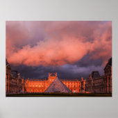 Louvre bei Sonnenuntergang Poster (Vorne)