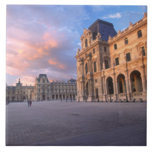 Louvre, Paris, Frankreich Fliese
