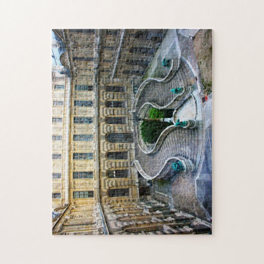 Louvre Paris. Puzzle (Vertikal)