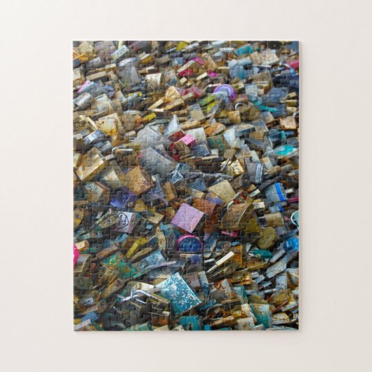 Louvre Paris. Puzzle (Vertikal)