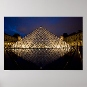 Louvre Pyramid vom Architekten I.M. Pei bei Poster