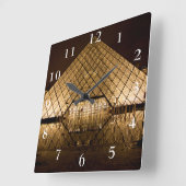 Louvre Pyramids Quadratische Wanduhr (Winkel)