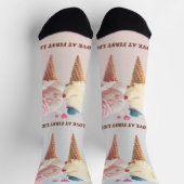 Love at First Lick: Bichon & Cat Ice Cream Art Socken (Oben)