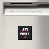 Love At First Punch Girl Kickboxing Cardio Workout Magnet (In Situ (Geschirrspüler))