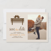 Love Birds on Park Bench Wedding Save The Date (Vorderseite)
