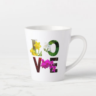 LOVE-Blumentypografie Milchtasse