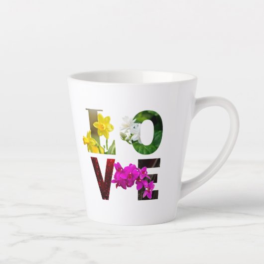 LOVE-Blumentypografie Milchtasse (Rechts)