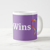 Love gewinnt Jumbo-Kaffee-Tasse Jumbo-Tasse (Vorderseite Rechts)