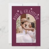 Love & Gratitude Minimal Wedding Photo Cranberry Dankeskarte (Vorderseite)