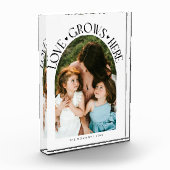 Love Grows Here Modern Arch White Fotoblock (Links)