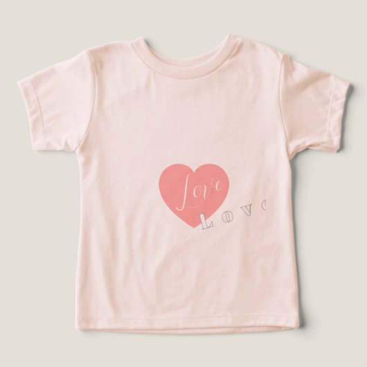 Love heart aesthetic tee (Design Vorderseite)