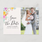 Love in Full Bloom – Spring Celebration Wedding Postkarte (Vorderseite)