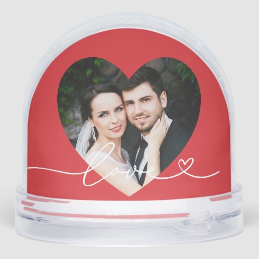 Love in Script Red Custom Heart Shaped Photo Schneekugeln (Rückseite)