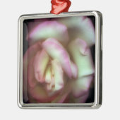 <Love is a Rose> durch Nathan Griffith Silbernes Ornament (Links)