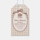 Love is Brewing Gingham Coffee Bridal Shower Favor Geschenkanhänger (Vorderseite)