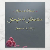 Love is in Bloom Grey Pik Roses Personalized Weinetikett (Einzelnes Label)