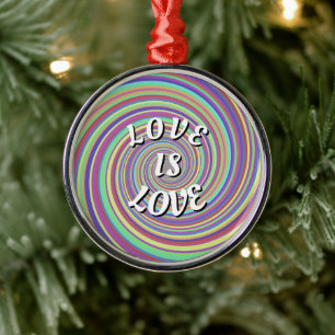 Love Is Love Pride Ornament Aus Metall