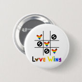 Love Is Love Tic Tac Toe Rainbow Pride Flag LGBTQ+ Button (Vorne & Hinten)