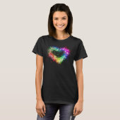 Love is love Valentine spray paint rainbow heart T-Shirt (Vorne ganz)