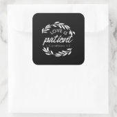 Love Is Patient Corinthians Scripture Minimal Desi Quadratischer Aufkleber (Tasche)