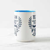 Love On The Itinerary | Halloween Gifts Zweifarbige Tasse (Mittel)