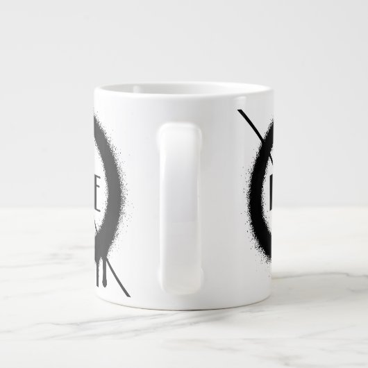 love one another Jumbo-Tasse (Rückseite)