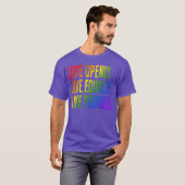 Love openly Love equally Love proudly friends T-Shirt (Vorne ganz)