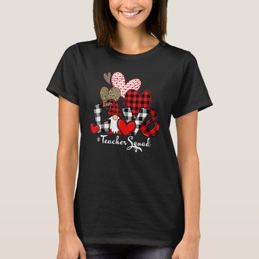 Love Teacher Squad Gnome Hearts Valentines Gnome T T-Shirt (Vorderseite)