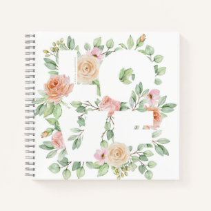 LOVE-Typografie mit Wasserfarben-Rosen und Grünzeu Notizblock