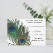 Love White Peacock Wedding RSVP Karte (Stehend Vorderseite)