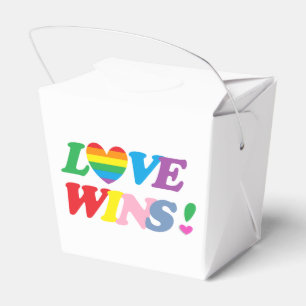 Love Wins Regenbogen Stolz Herz LGBT Geschenkschachtel