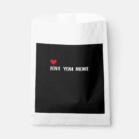 Love You More Minimalist Love Quote  Geschenktütchen (Vorderseite)