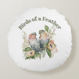 Lovebirds in Pastel Watercolors Rundes Kissen