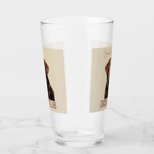 Loved By A Chocolate Lab Labrador Dog Lover Glas (Rechts)