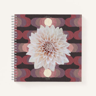 Lovely Dahlia Notizblock