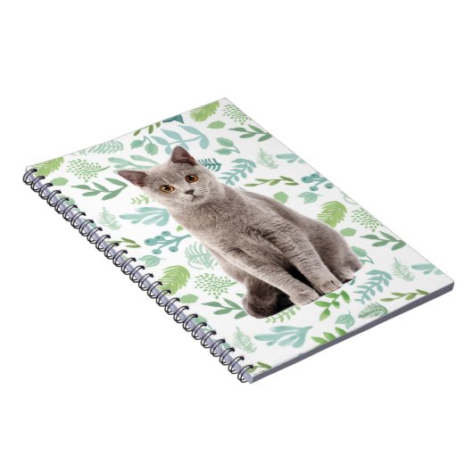 Lovely Gray Cat with Flowers and Leaves Pattern Notizblock (Rechte Seite)