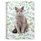 Lovely Gray Cat with Flowers and Leaves Pattern Notizblock (Vorderseite)