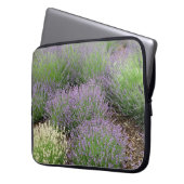 Lovely Lavender Laptopschutzhülle (Vorderseite Links)