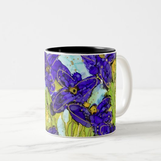 Lovitude Soul Malerei genannt "Fly with Me" Zweifarbige Tasse (VorderseiteRechts)