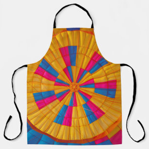 Low-angle-Fotografie von gelb, rosa und schwarz h Schürze