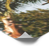 LOW-ANGLE PHOTOGRAPHY OF GREEN COCONUT TREES UNDER POSTER (Ecke)