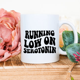 Low auf Serotonin-Tasse Kaffeetasse