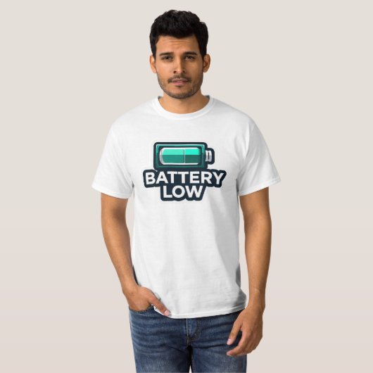 “Low Battery Graphic T-Shirt – Trendy Youth Tee” (Vorne ganz)