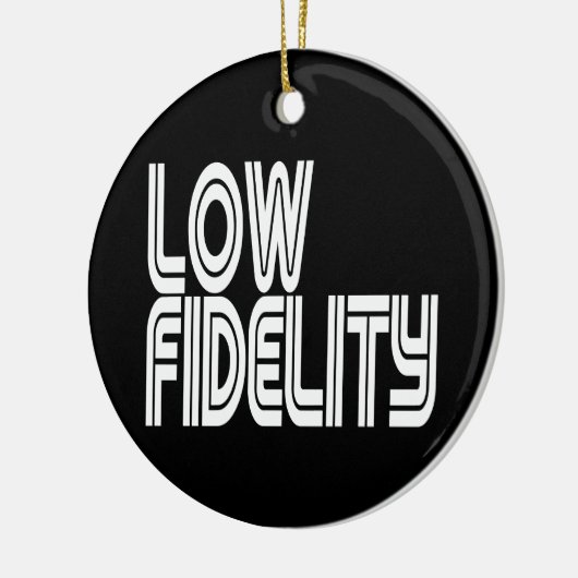 Low Fidelity Keramikornament (Links)