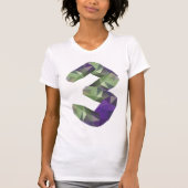 Low Poly Nummer 3 Geometrischer Gradient T-Shirt (Vorderseite)