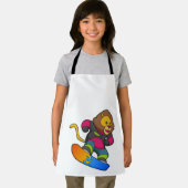 Löwe als Snowboarder mit Snowboard Schürze (Insitu)