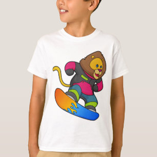 Löwe als Snowboarder mit Snowboard T-Shirt