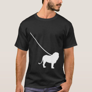 Löwe auf einem Leash Animal Mammal Africa Niedlich T-Shirt