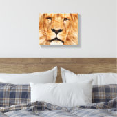 Löwe auf gestreckter Leinwand (Insitu (Schlafzimmer))